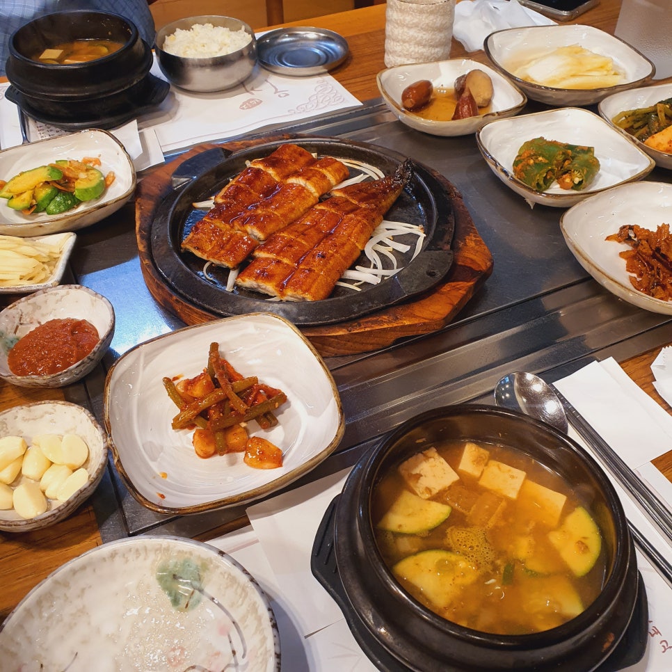 우강민물장어 이미지
