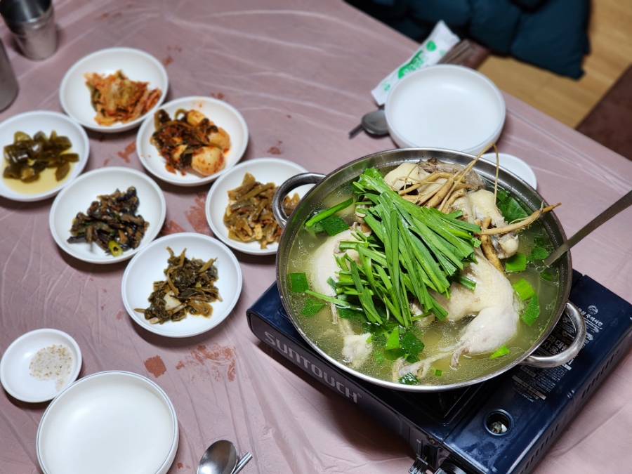 산골백숙 이미지