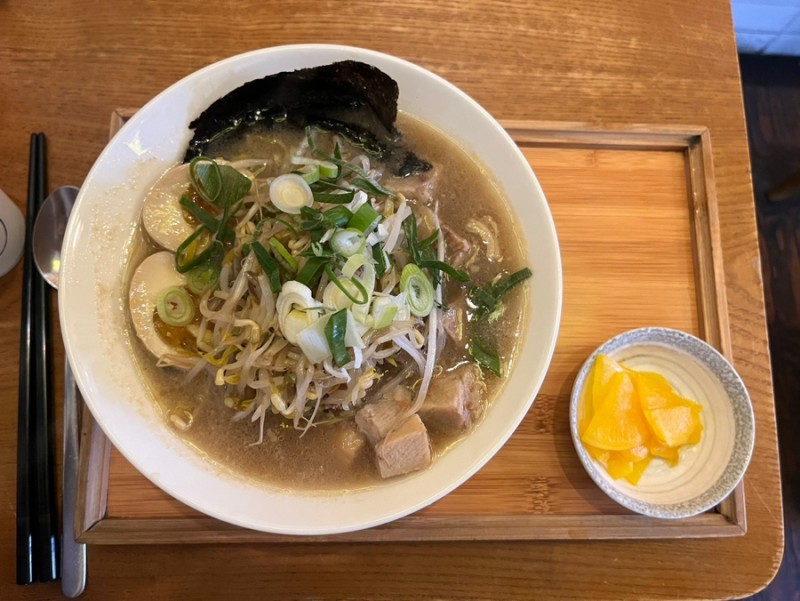 초이라멘 이미지