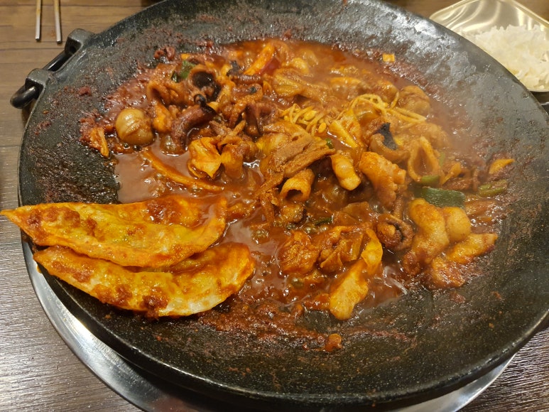 황금쭈꾸미 이미지