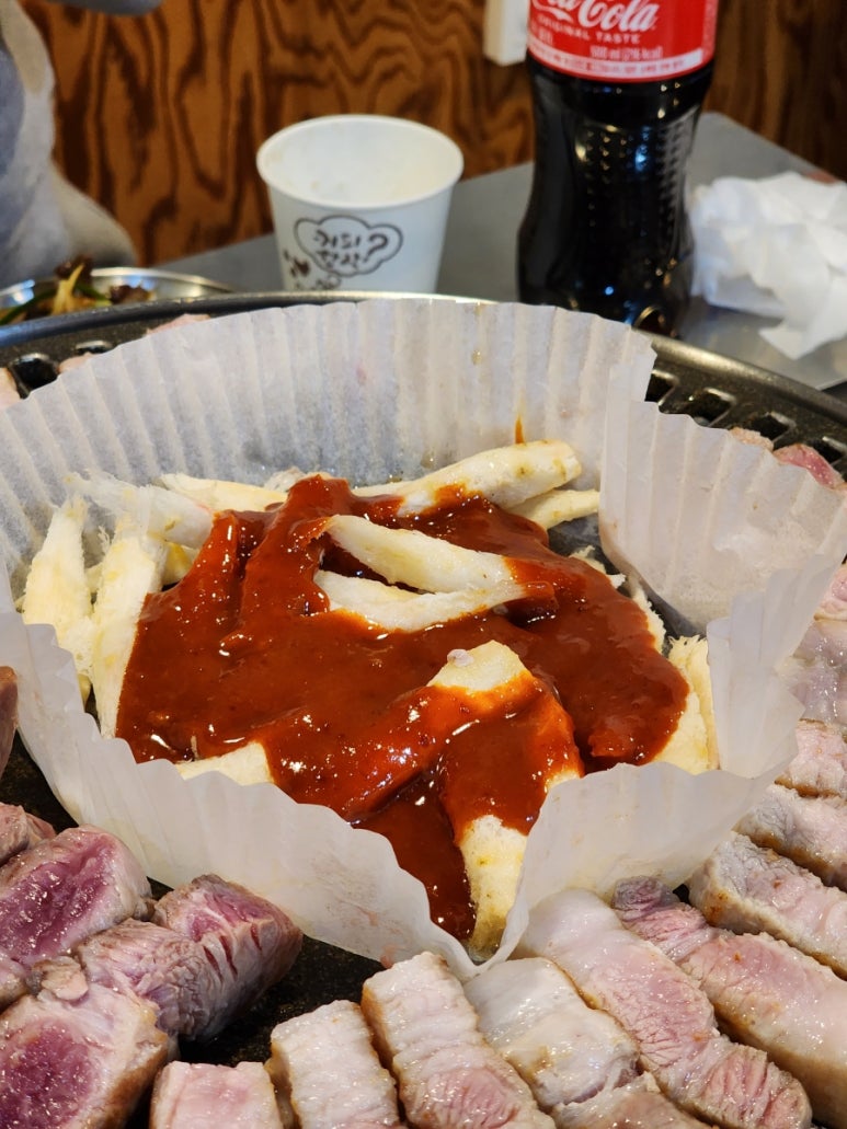 신돈벼락삼겹살 이미지