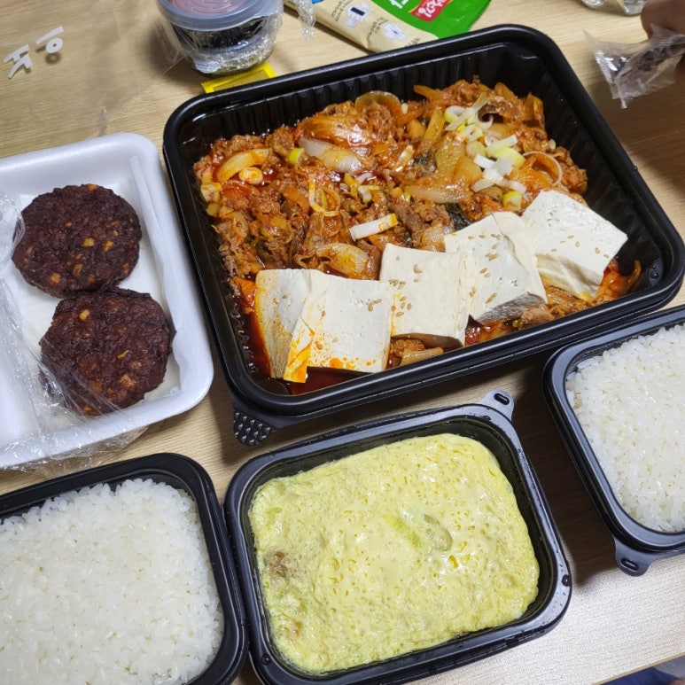 김삼구-김치삼겹구이 이미지
