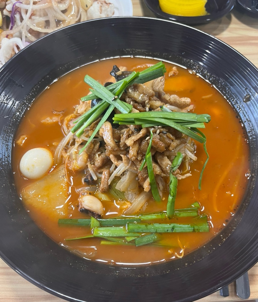 진국102짬뽕 이미지