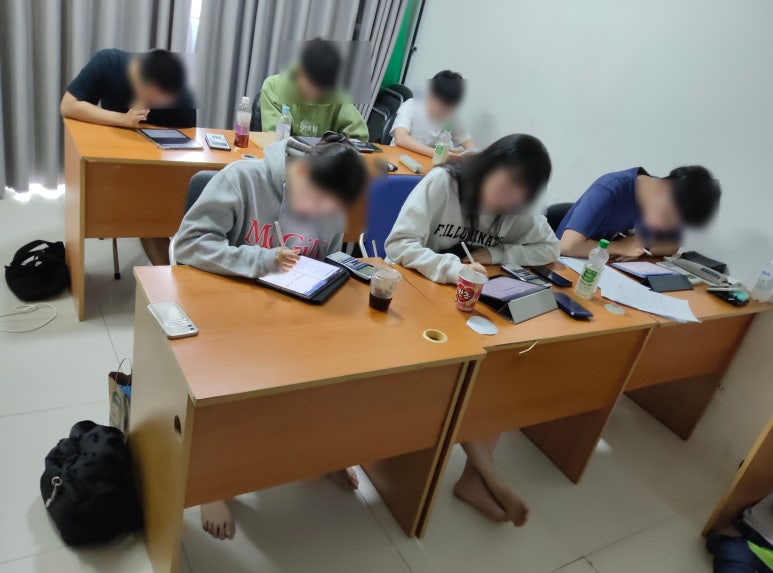 IB, AP 화학 과 A Level 화학 수업을 하며 2023년 마무리. 관련 이미지 1