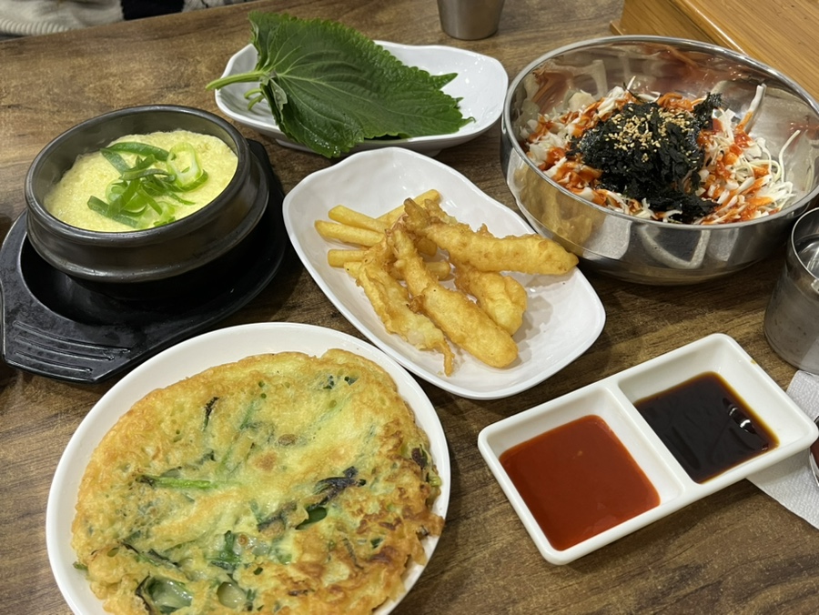 본전횟집 이미지