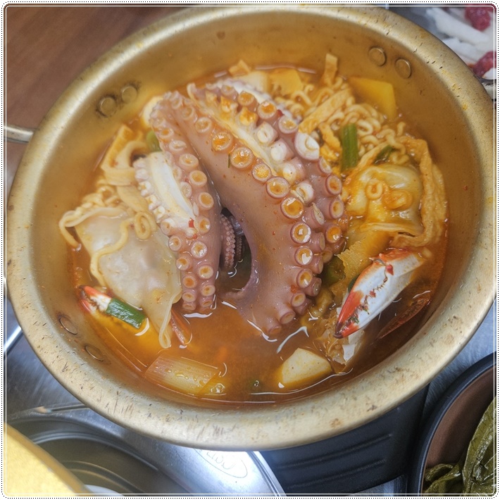 누렁소앤도새기 이미지