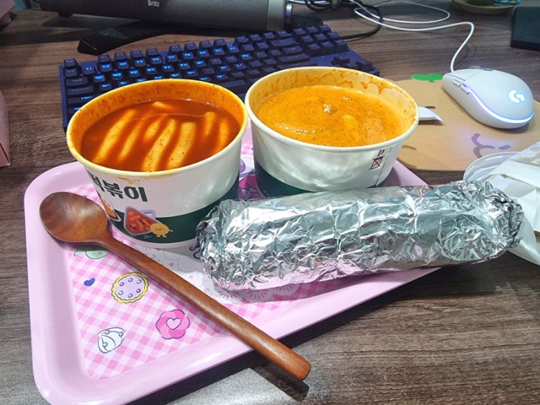 신전컵떡볶이 이미지
