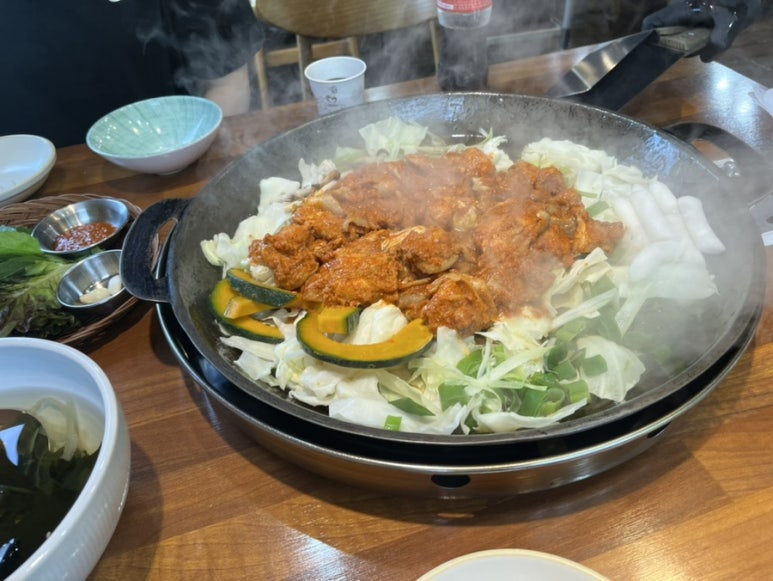 복면닭갈비 이미지