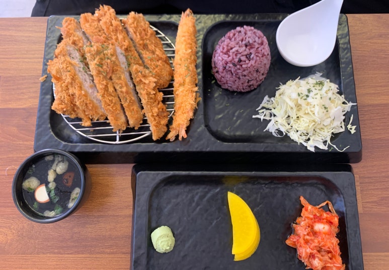 돈돈카츠 이미지
