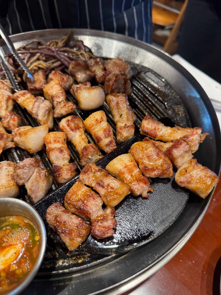 고반식당아산배방점 이미지