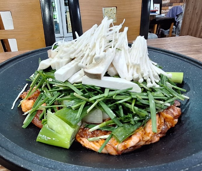 삼백년누룽지백숙 이미지