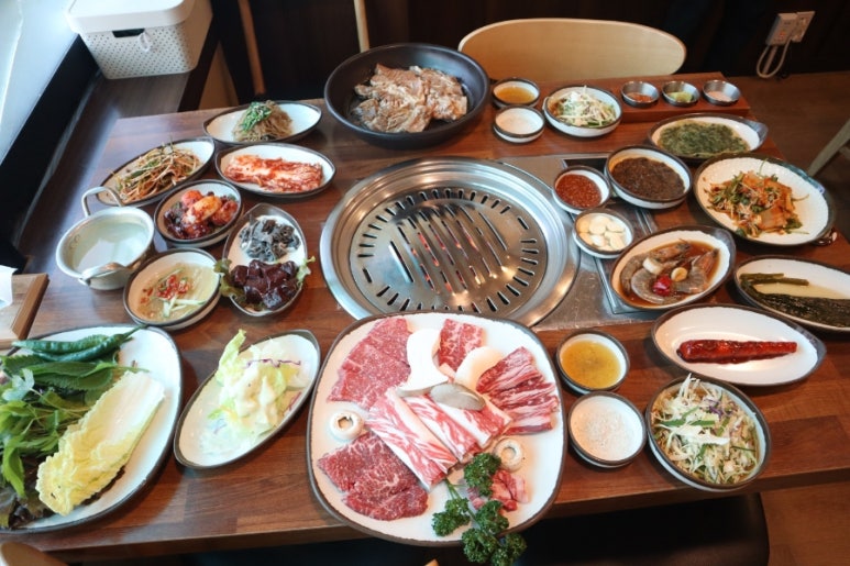 친절생고기 이미지