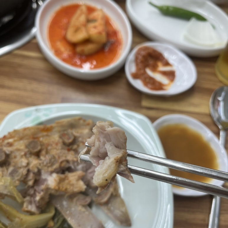 진미 감자탕 부대찌개 이미지