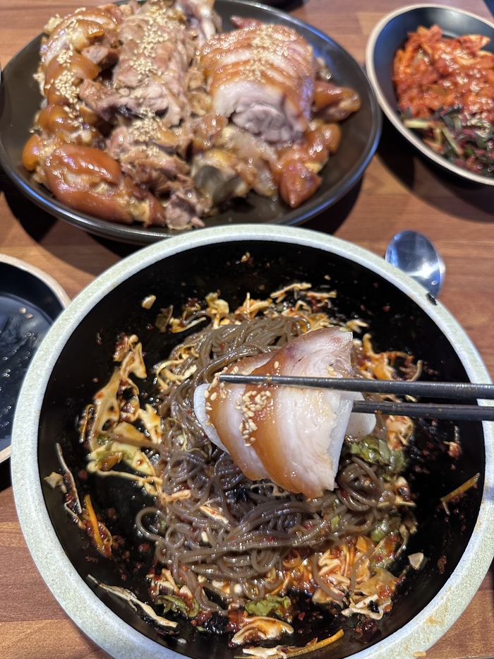 정성족발보쌈 이미지