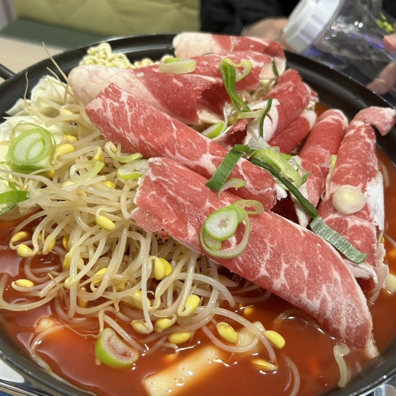 신백닭갈비 이미지
