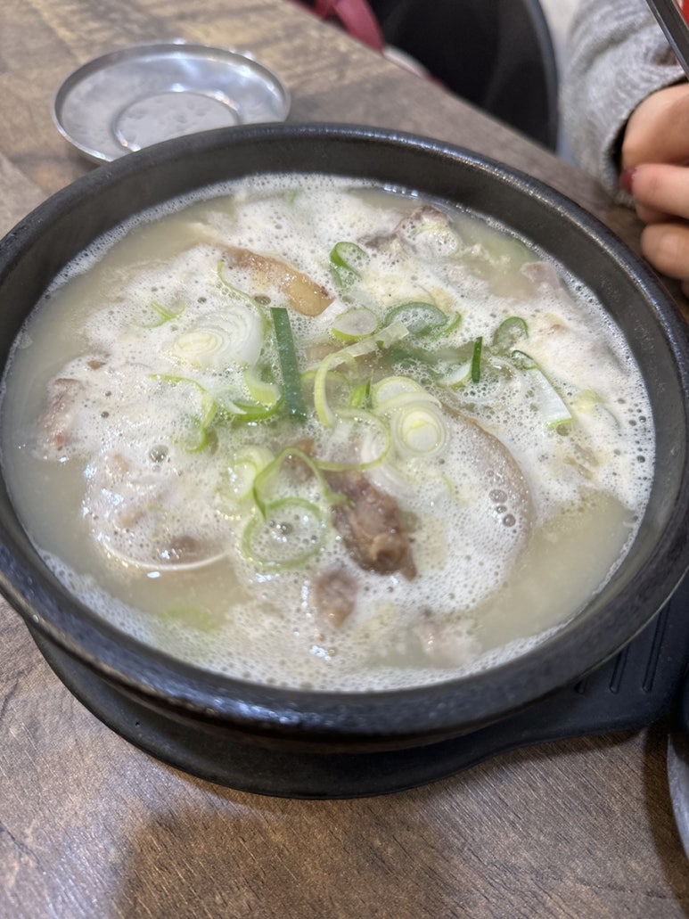 탑골순대국 본관 사진 8