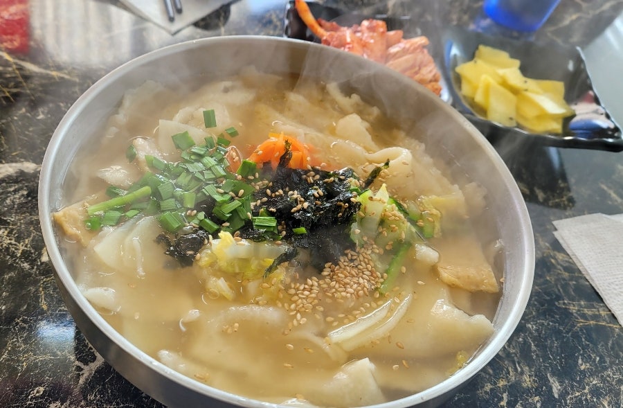 뉴양산국수 이미지