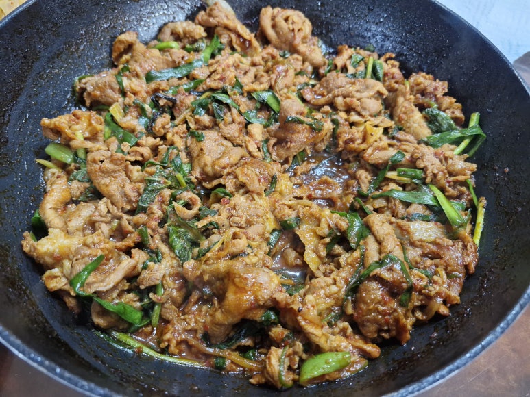 돼지고기 구이/찜 이미지
