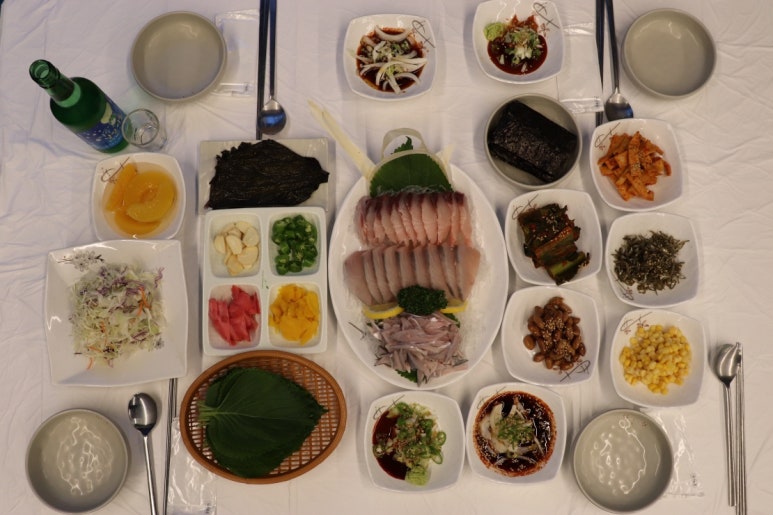 여수바다회삼합 이미지