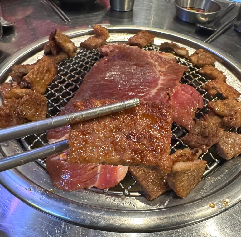 용현 숯불갈비 이미지