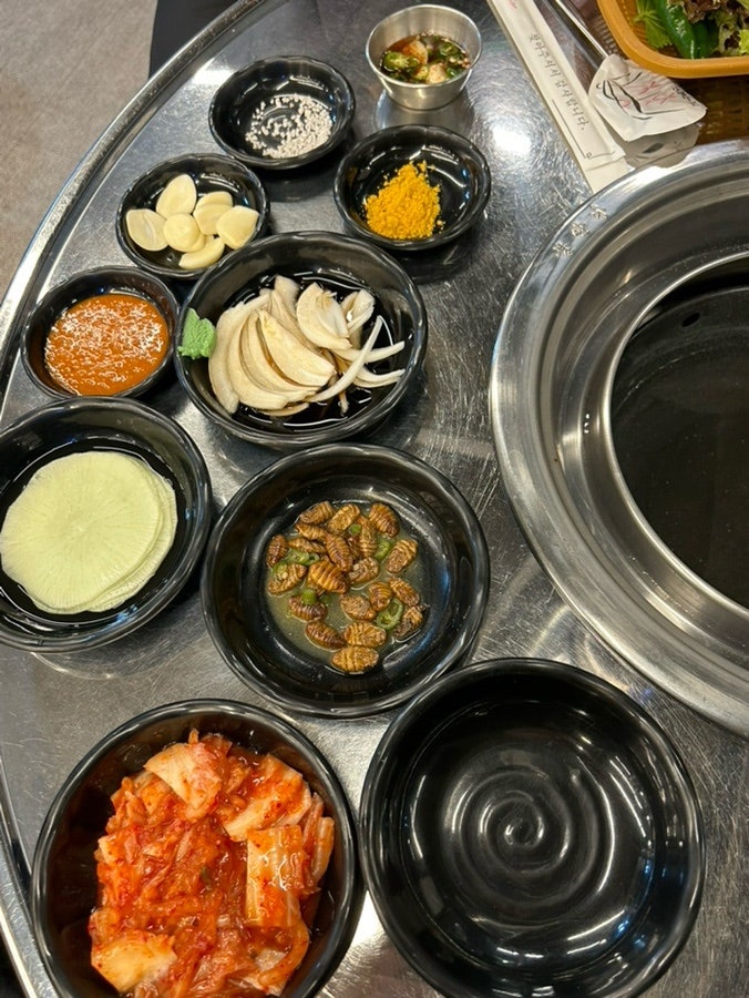 빼돌린숯불뒷고기 이미지