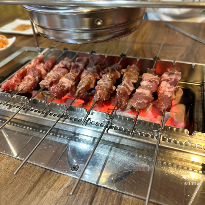 부화룡양꼬치 이미지