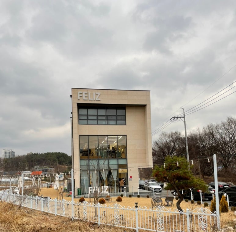 까페펠리쓰 이미지