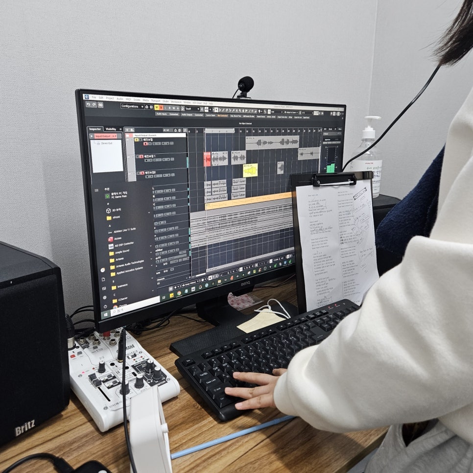 피카부아카데미 이미지