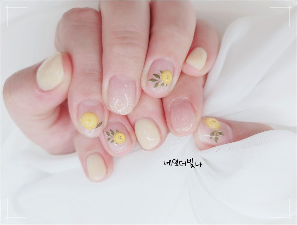 네일더;해 이미지
