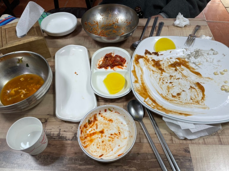 명품김밥만두 이미지