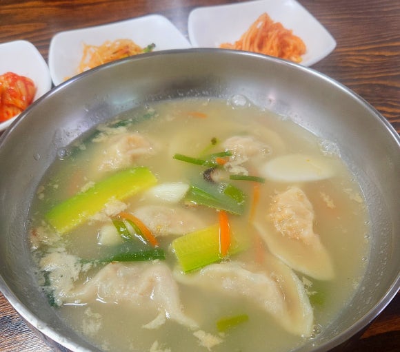 홍여사손칼국수 이미지
