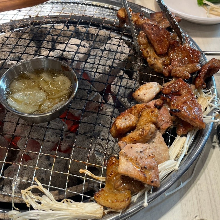 명륜진사갈비거두사거리점 이미지