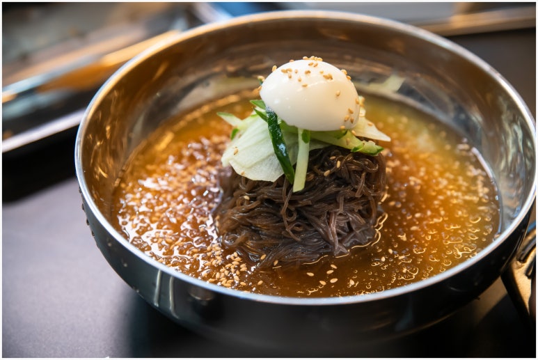 첨단솥뚜껑삼겹살 이미지