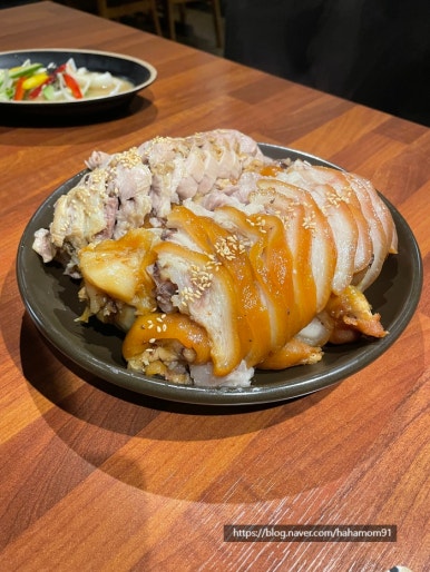 정성족발보쌈 이미지