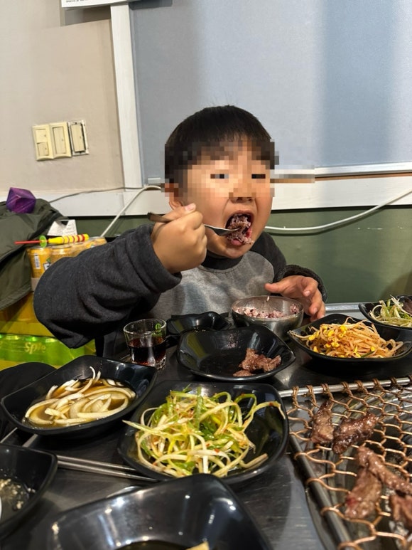 꾸버소 이미지