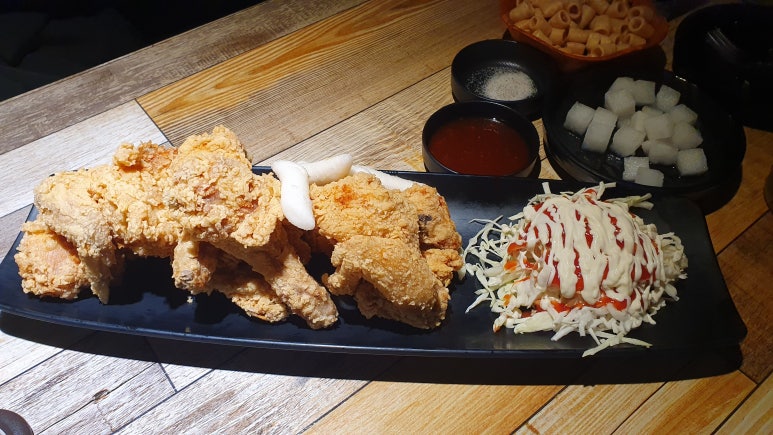 기안치킨 이미지