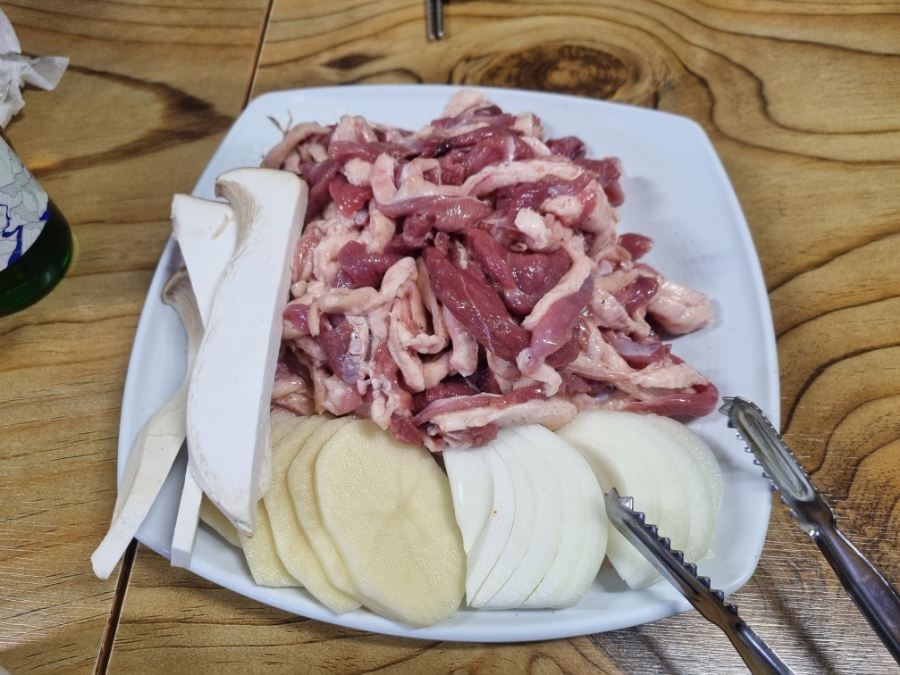 순둥유황오리 이미지