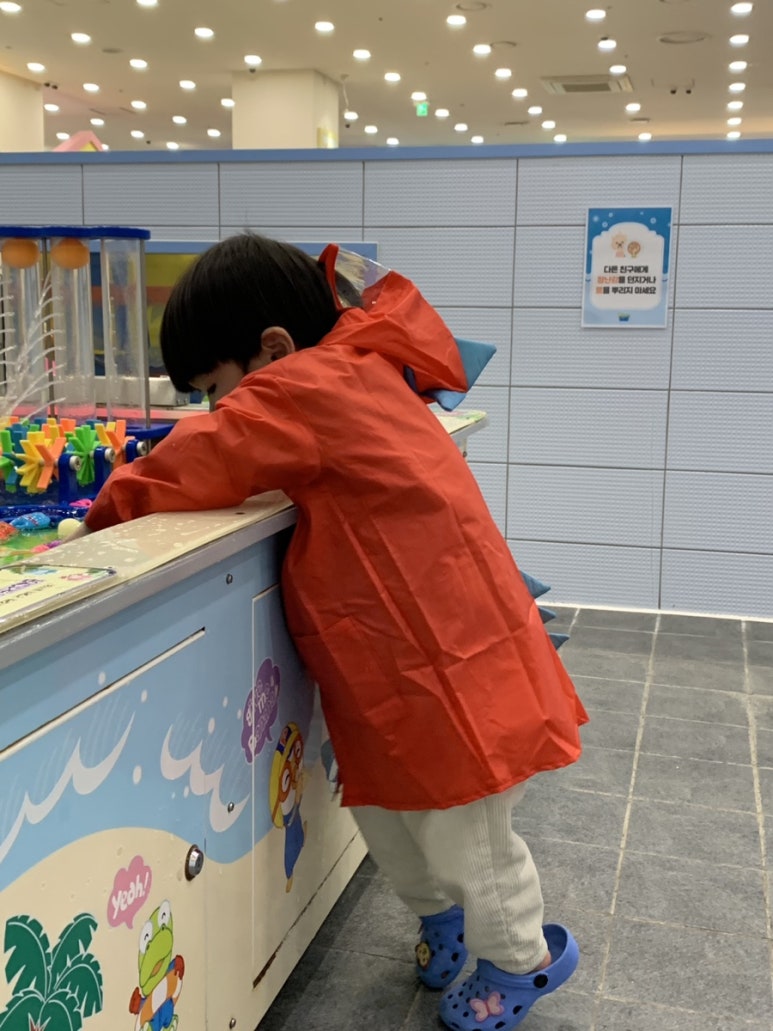 뽀로로 맘앤키즈카페 거제디큐브백화점 이미지
