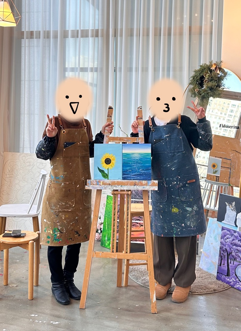 뮤즈리나 드로잉카페 이미지