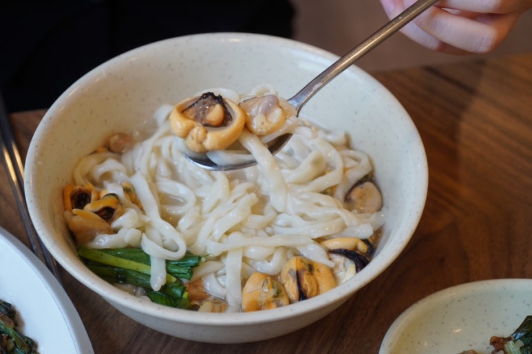 양산칼국수 이미지