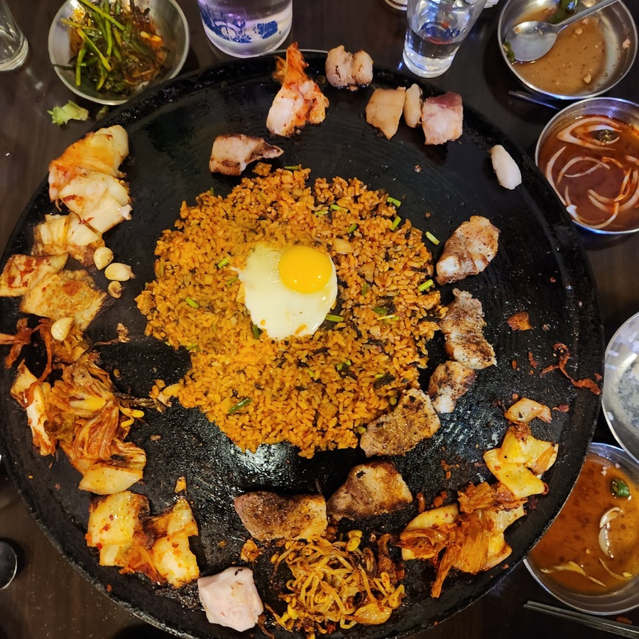 원조솥뚜껑삼겹살 이미지
