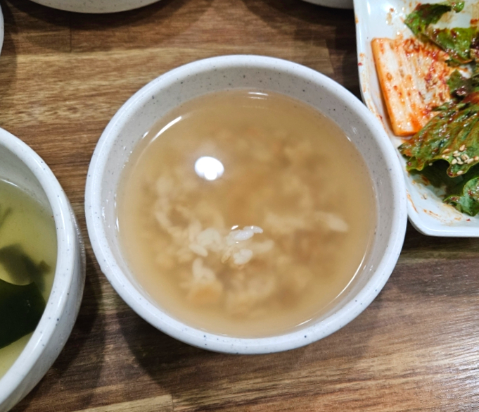 풀잎보리쌈밥생고기 이미지