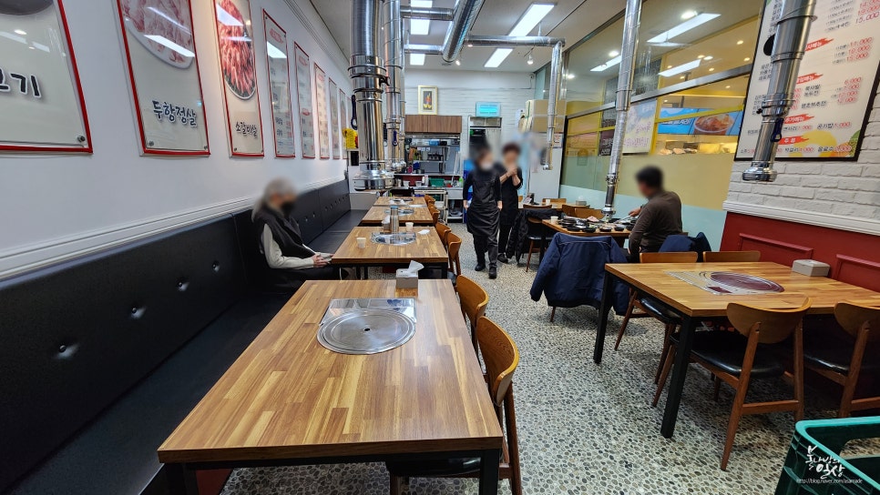 북항숯불뒷고기묵은지찜 이미지