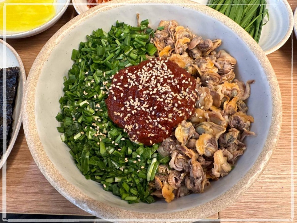 고향엄마손생바지락칼국수 이미지