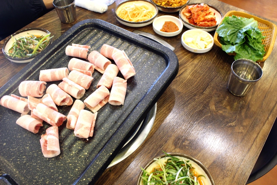 삼겹살부대 이미지