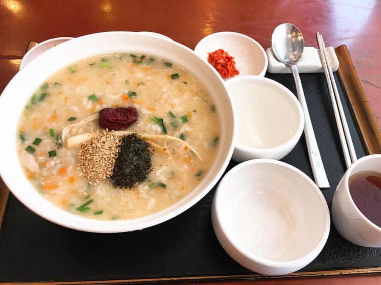 죽한사발 이미지