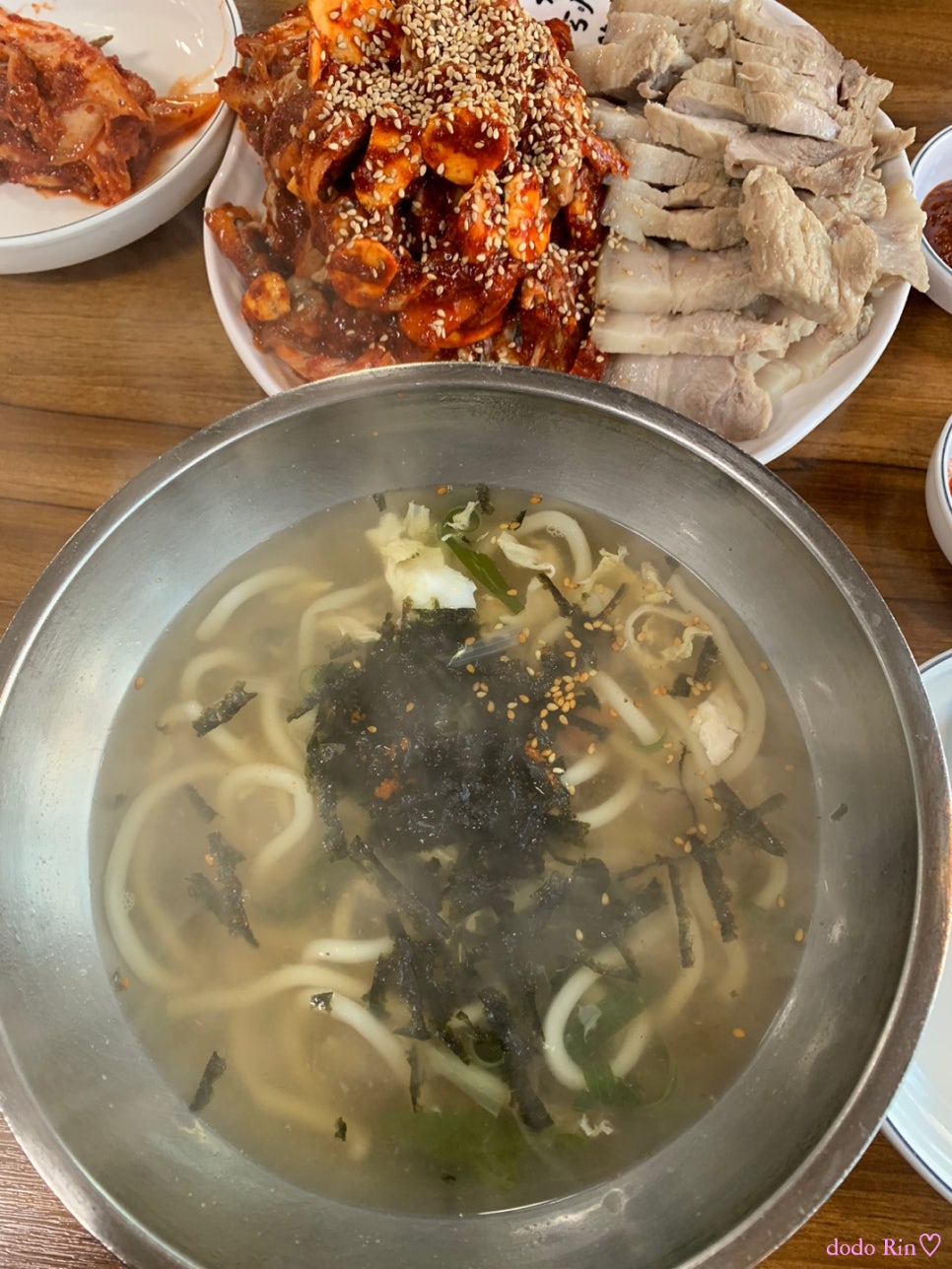 충무칼국수보쌈 이미지