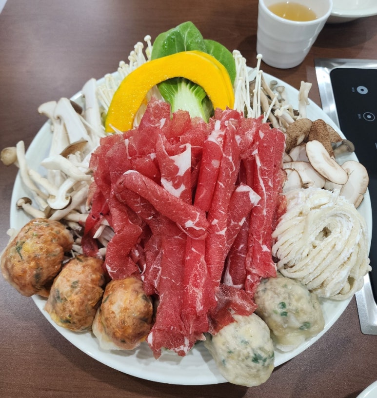 반달곰만두 이미지