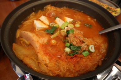 백채김치찌개 처인구청점 이미지