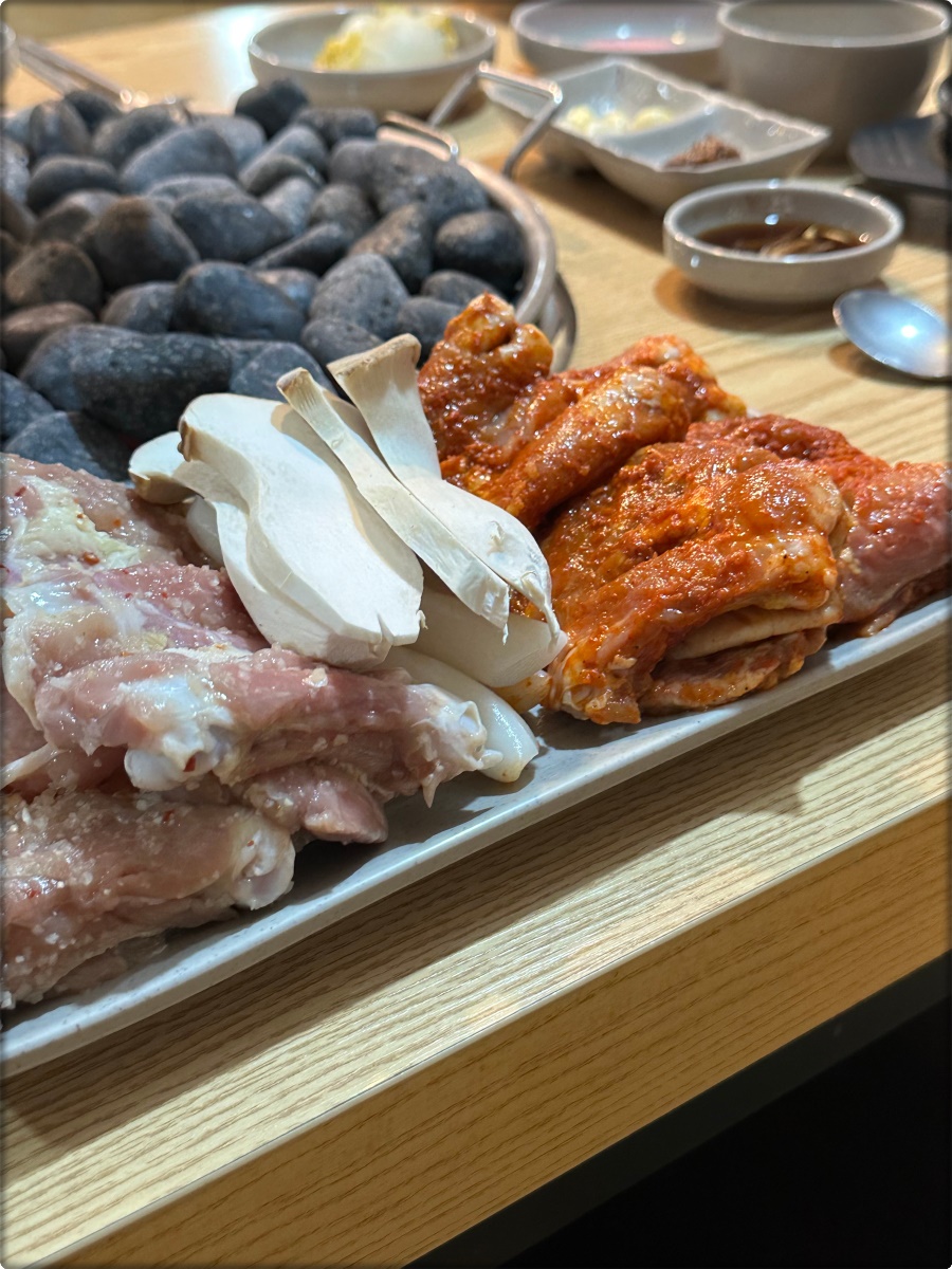 춘천막국수숯불갈비 이미지